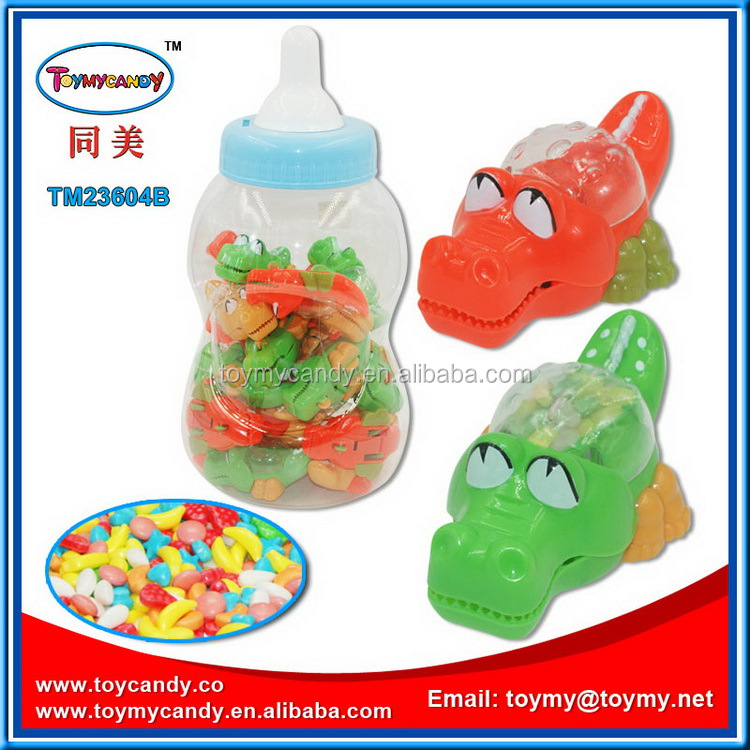 2014 cheap small plastic toys from China small animals plastic toys for