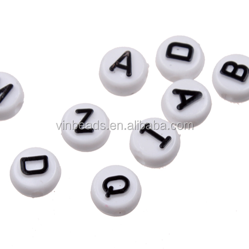10mmフラット黒と白の英語文字アクリルビーズ、 az混合アクリルアルファベットビーズ熱い販売問屋・仕入れ・卸・卸売り