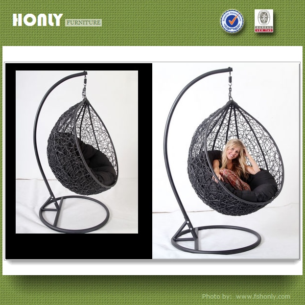 Egg swing chair with cushions wicker outdoor hanging chair