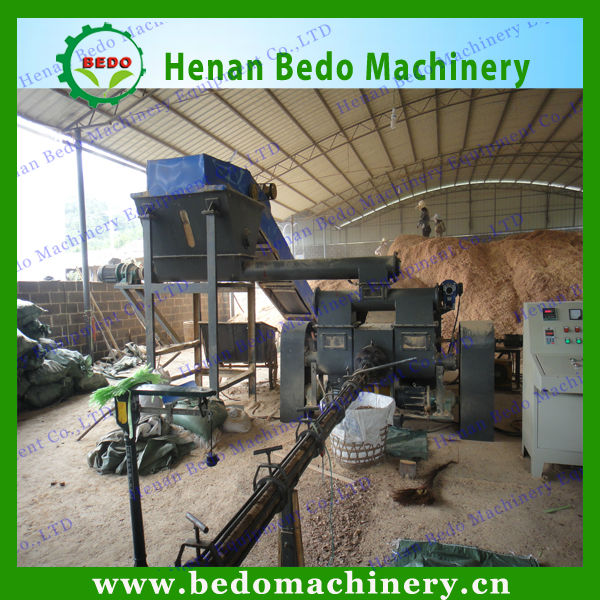 mechanical stamping wood briquette machine1