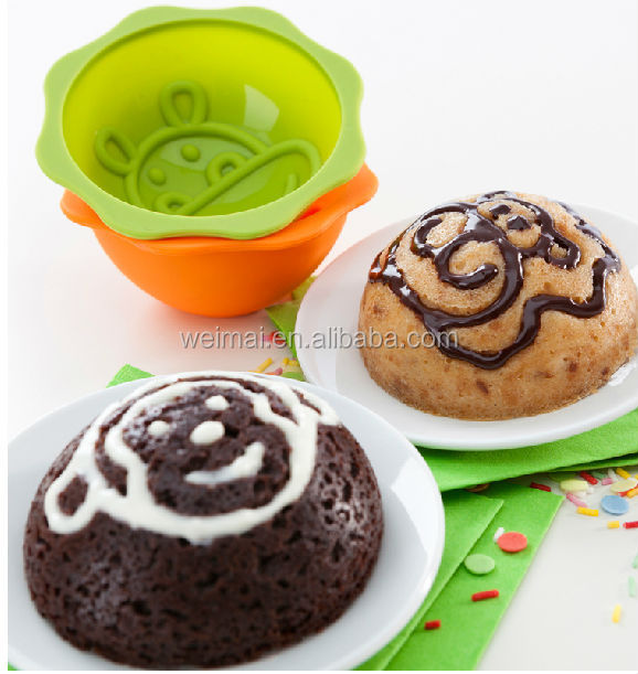 6 Even Easter Egg Shaped Silicone Bakeware