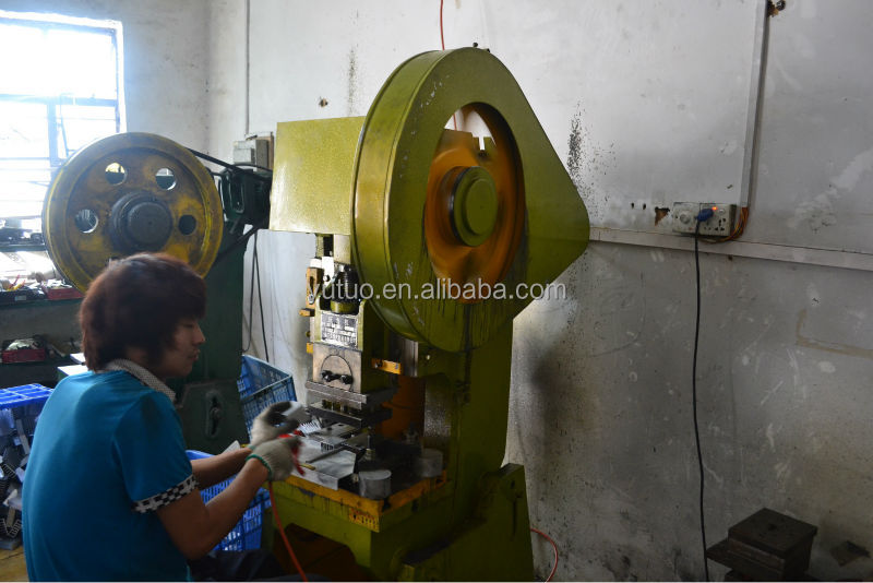 中国が作った高精度アルミニウム押出プロファイル冷却フィン放熱器ヒートシンク問屋・仕入れ・卸・卸売り