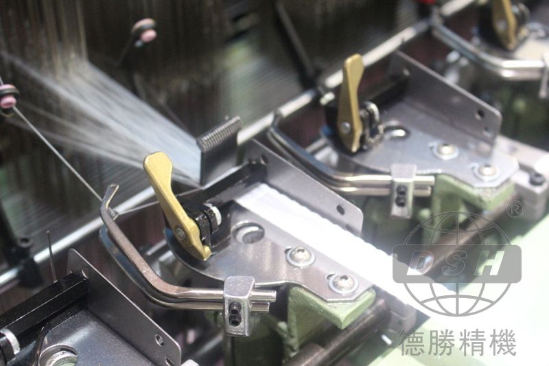 コンピュータ化されたshuttless狭い織機ジャカードリボン仕入れ・メーカー・工場