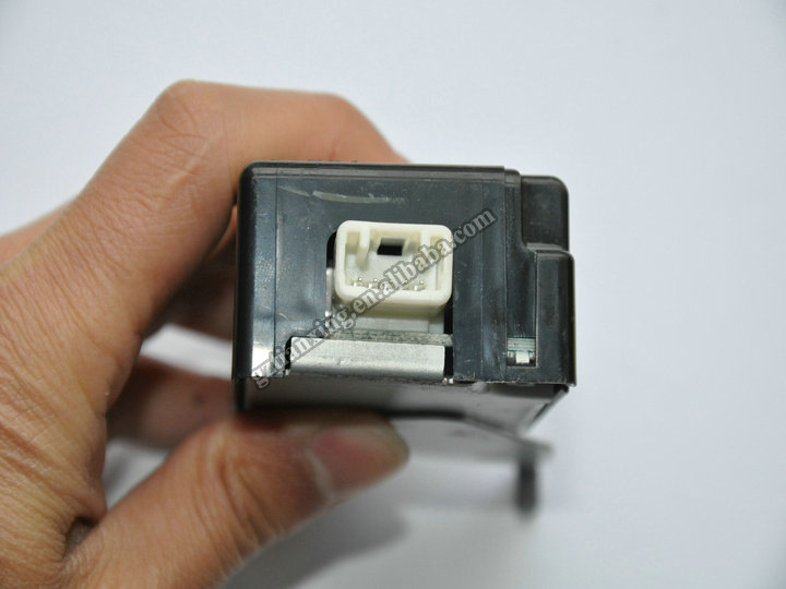 デンソーオートカーの受信機ドア制御89741- 0r010トヨタ用問屋・仕入れ・卸・卸売り