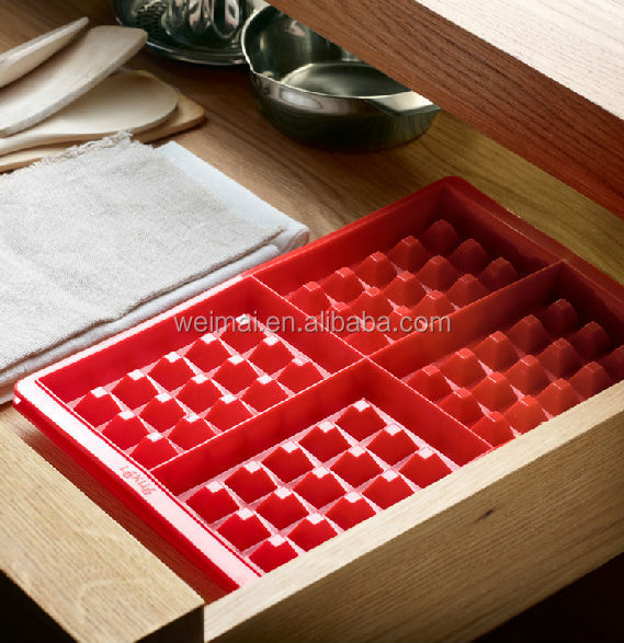 6 Even Easter Egg Shaped Silicone Bakeware