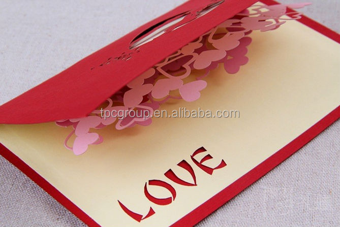 sweet greeting cards with lover in hearts valentine gift cards