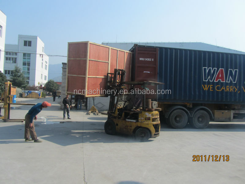 Fully automatic mineral water cup filling and sealing machine