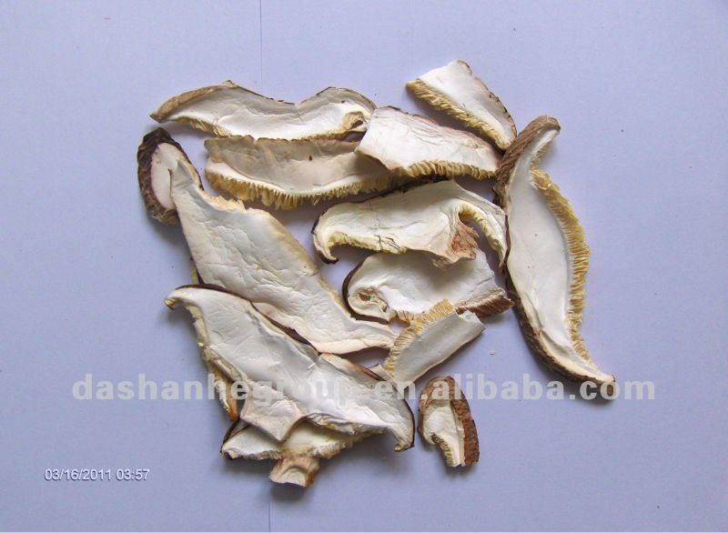 canned whole button mushroom