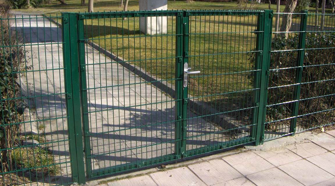 New Design Different Types Of Galvanized Steel Farm Metal Gates - Buy