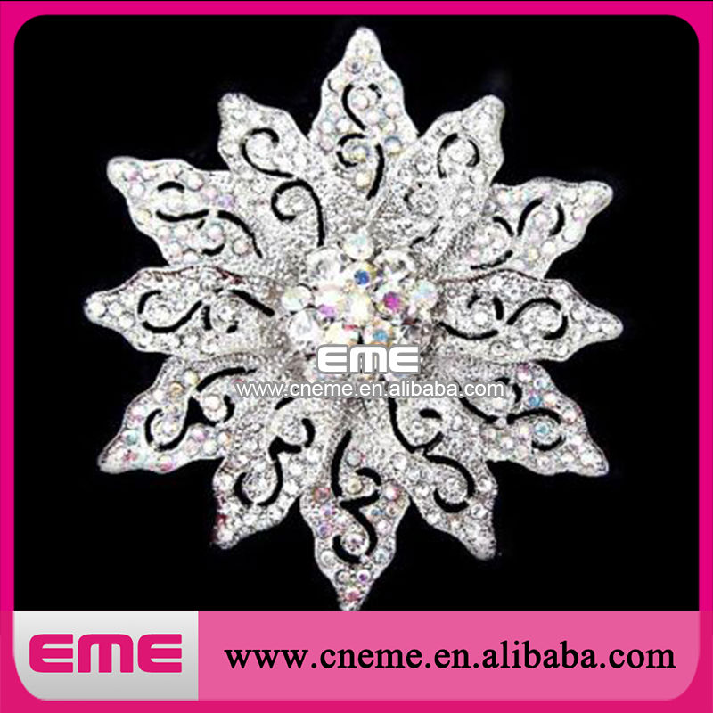 Skull-shaped Silver Unique Bling Mini Crystal Rhinestone Brooch問屋・仕入れ・卸・卸売り