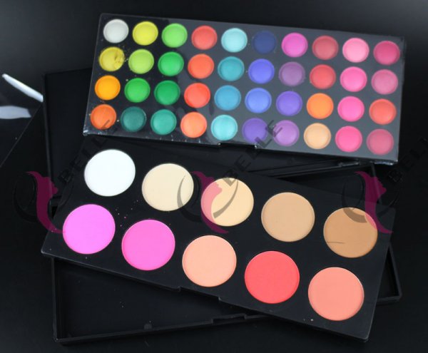 2イン150色( eyeshadow+blusher) 卸売パレット防水メイクアップキット問屋・仕入れ・卸・卸売り