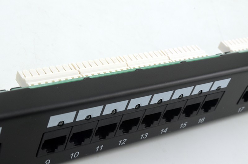 LY-PP6-34新しい到着し た cat6 utp rj45 1u 24 ポート led パッチ パネル仕入れ・メーカー・工場