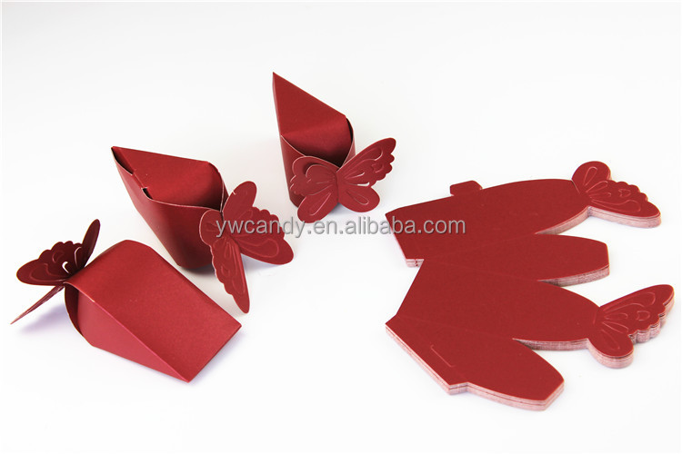 Red Color Glossy Paper Novelty Customized Hallowed out Butterfly Cake Design Wedding/Birthday Party Gift Box Candy Boxes