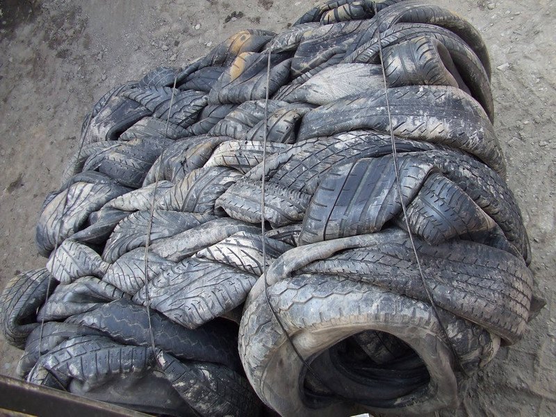 Baled_Scrap_Tyre.jpg