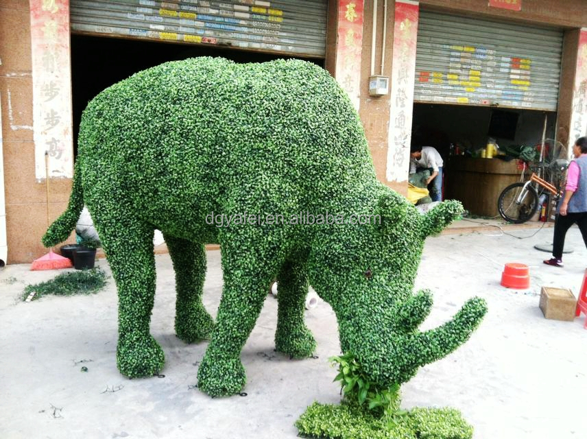 高品質の人工草ミラノフェイクアニマル字型の草偽卸売装飾用の植物仕入れ・メーカー・工場