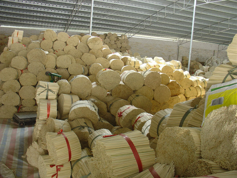 自然なバーベキュー中国卸売使い捨て丸竹の棒問屋・仕入れ・卸・卸売り