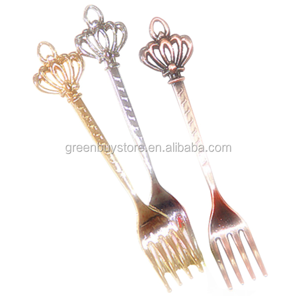 新しい到着の3pcs/setフルーツフォークステンレス鋼のフルーツフォークフォーク食器類韓国スタイル仕入れ・メーカー・工場