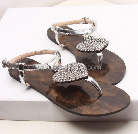 イタリアの靴サンダルのトップbrendレディースフラットシューズダイヤモンドの靴熱い販売の女の子問屋・仕入れ・卸・卸売り
