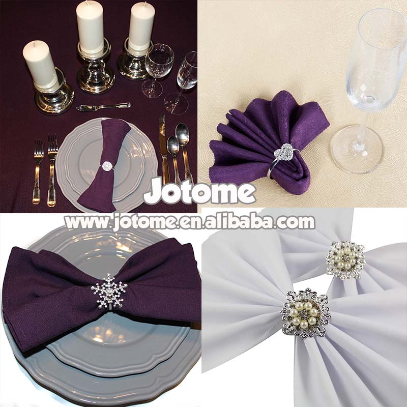 華やかな花をブリンブリン真珠とラインストーンのナプキンリングのための結婚式のテーブルの装飾仕入れ・メーカー・工場