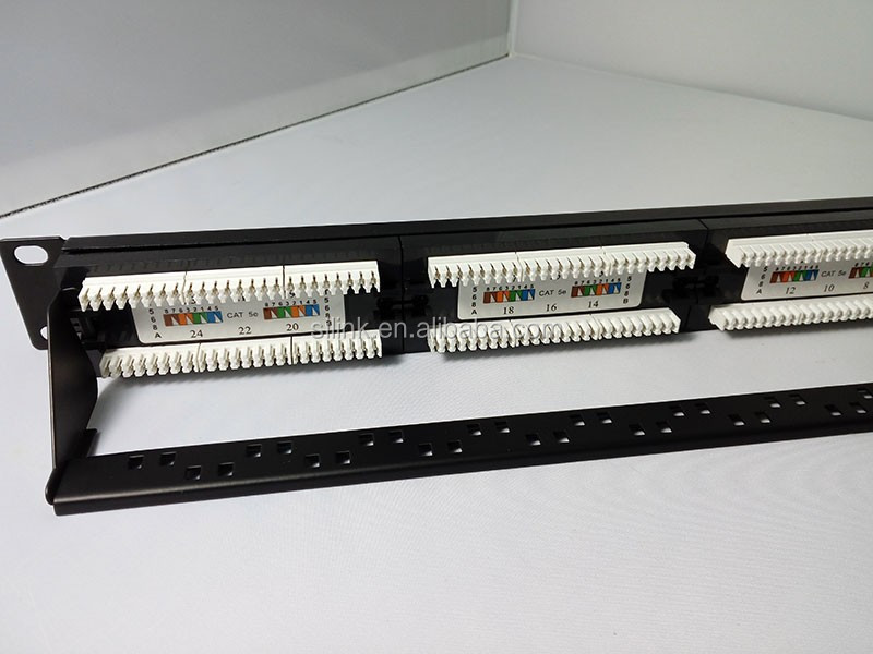 Rj45 utp 24ポートcat5eパッチパネル付きケーブル管理仕入れ・メーカー・工場