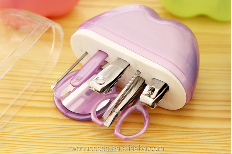 Toe Nail Pedicure Set Apple Shape 9 pcs Accessories With Scissors (2).png
