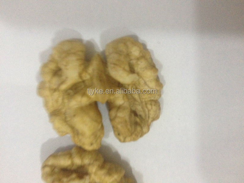 walnuts and walnut kernels