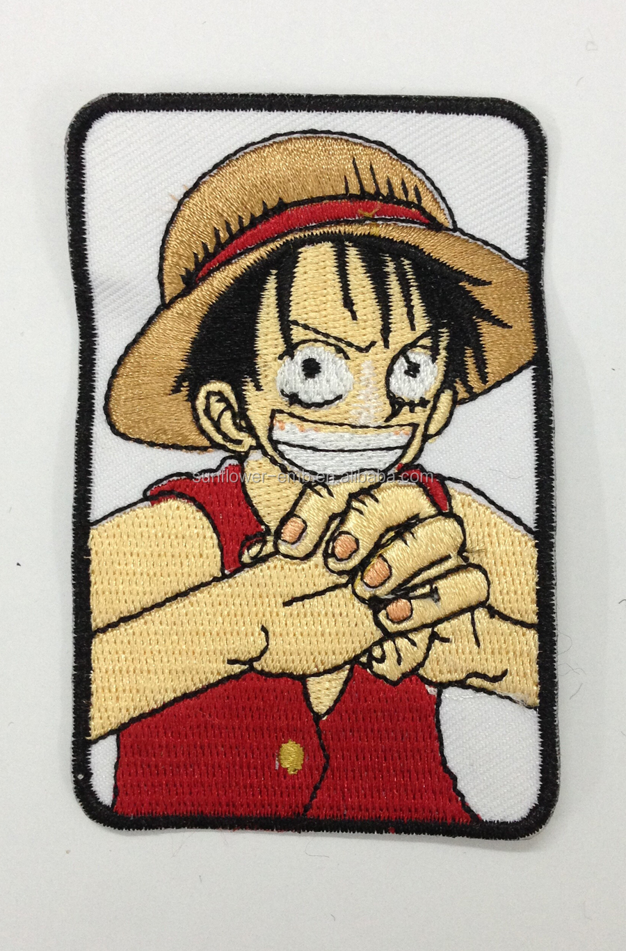 熱い販売のワンピース漫画の刺繍のパッチ工場から/nomoqの限界カスタム刺繍パッチ仕入れ・メーカー・工場