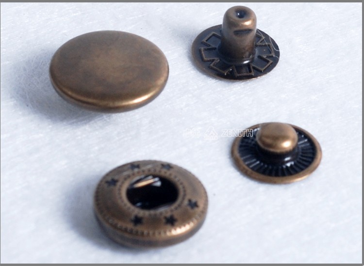 831-snap-button-ENGLISH_07.jpg