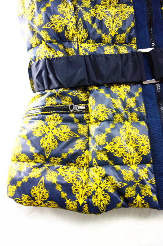 女性で埋めチョッキ高品質の冬のベスト袖なしのジャケット印刷黒女性の冬のパディングのベスト仕入れ・メーカー・工場