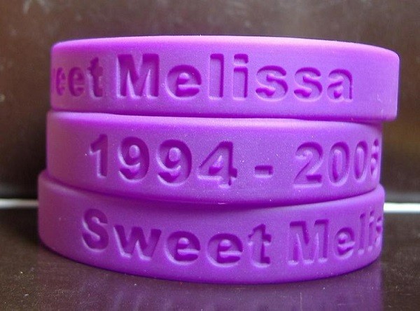 debossed silicone wristbands (15).jpg