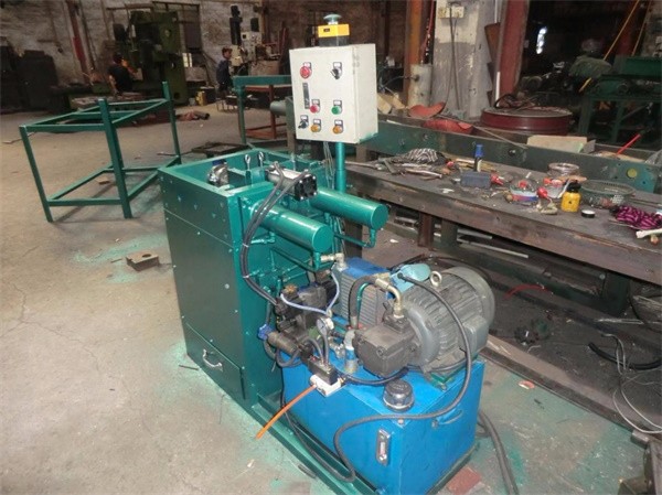 Special heading machine1A.jpg