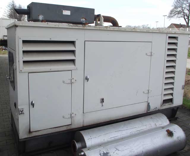 100-kva-stand-by-diesel-generator-set-with-iveco-engine-8061-si-15-05