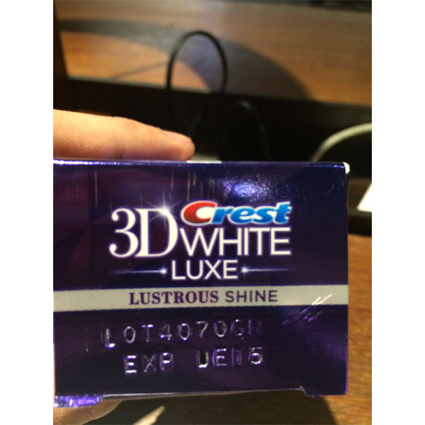 リュクスクレスト3d光沢のある輝き虫歯予防の歯磨き粉4.1オンス米国116グラムクレスト 問屋・仕入れ・卸・卸売り
