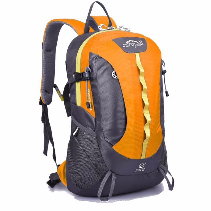 sports travelling backpack bag (4).jpg