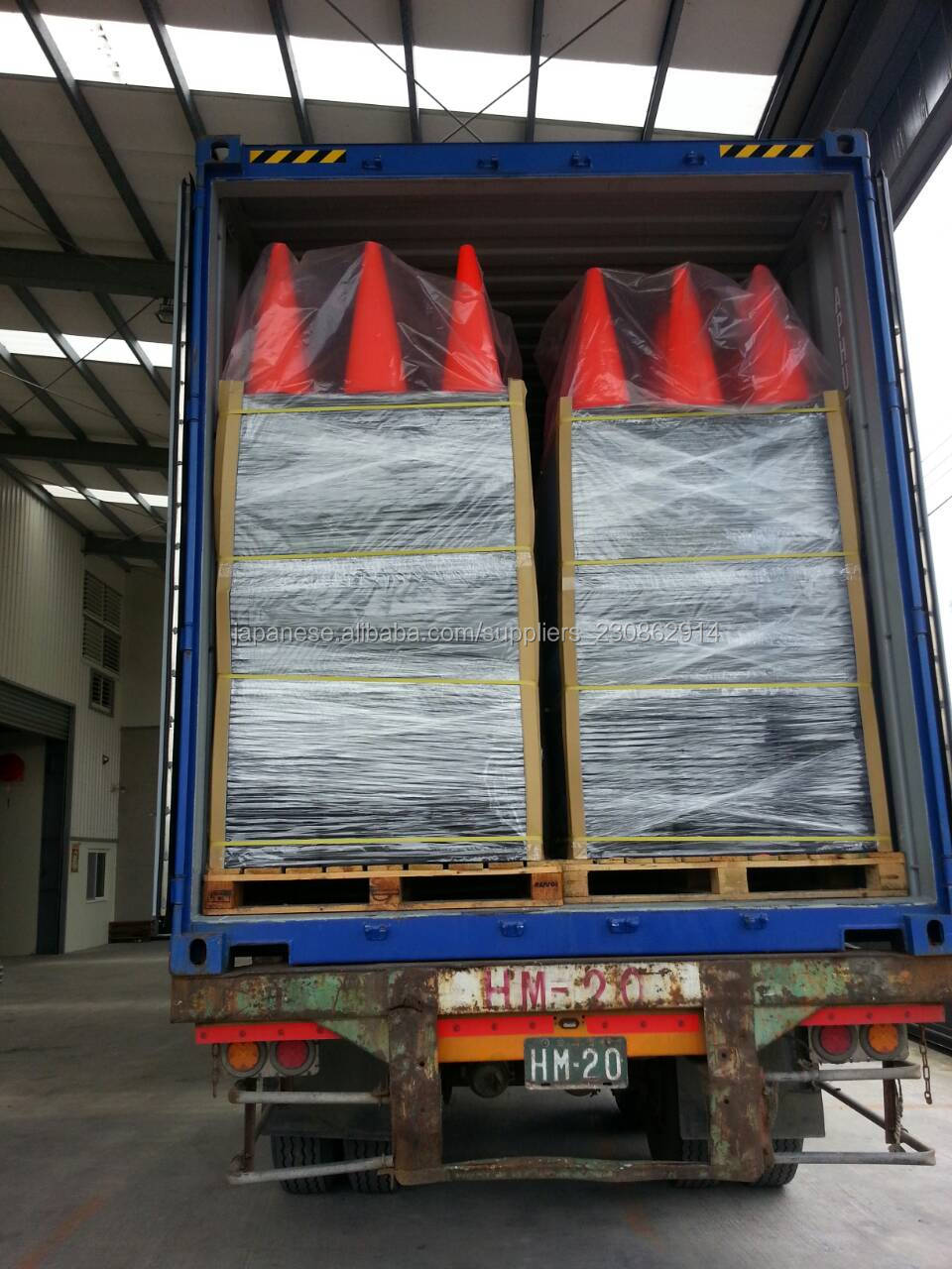 700mm/28黒ベース道路コーン問屋・仕入れ・卸・卸売り