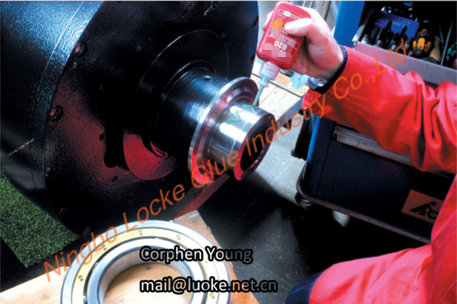 green-620-high-temp-retaining-compound-bearing-mount.jpg