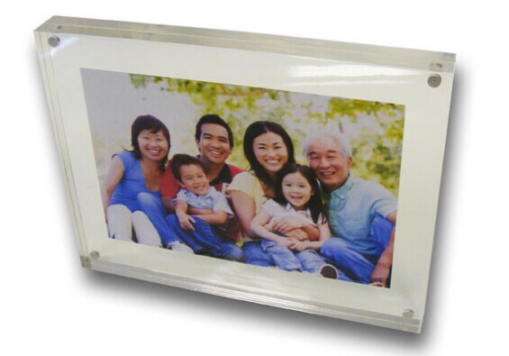 Wholesale clear acrylic picture frame.jpg
