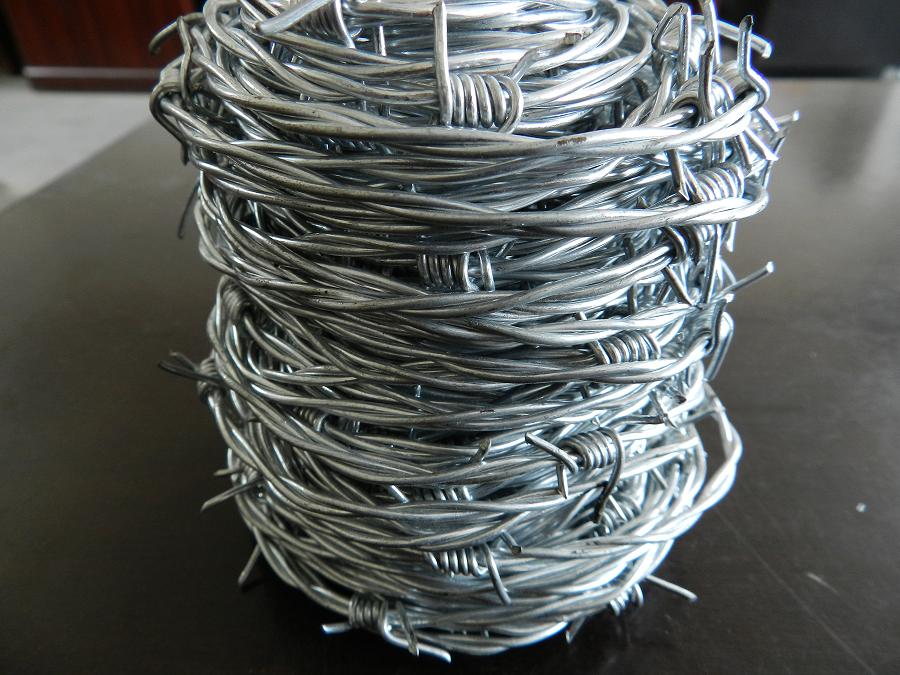 電気亜鉛めっき有刺鉄線( iso9001専門家によって提供されるメーカー)問屋・仕入れ・卸・卸売り