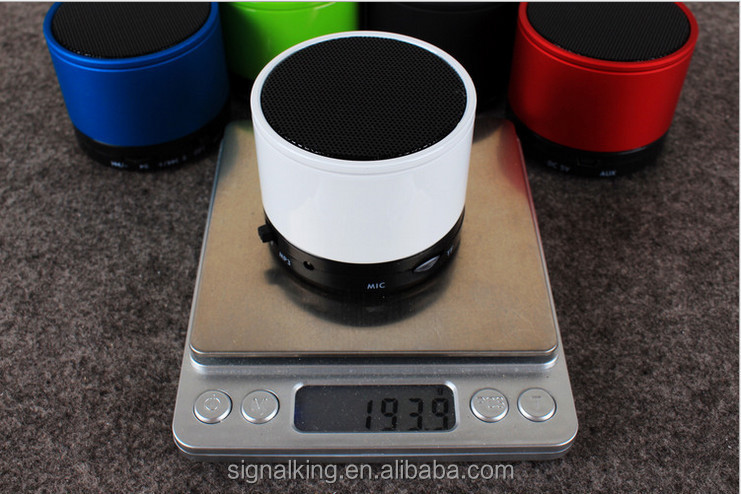 無料サンプル卸売s10ポータブルbluetoothスピーカーミニbluetoothスピーカーtfカードとfm。仕入れ・メーカー・工場