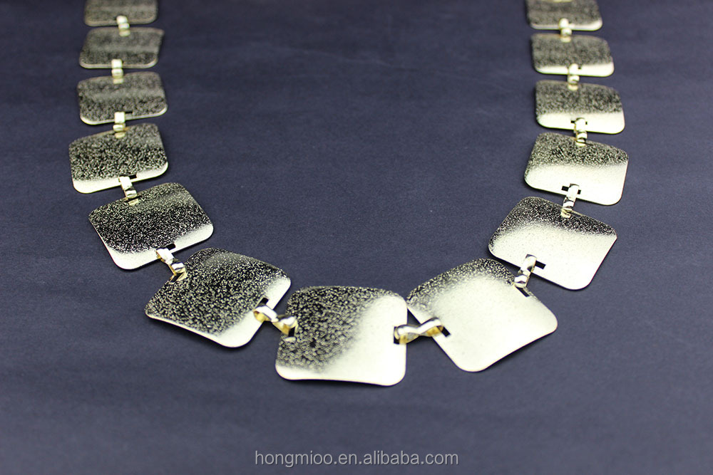 ファッション衣類装飾的な正方形の金属片ファンシー中国ベルト仕入れ・メーカー・工場