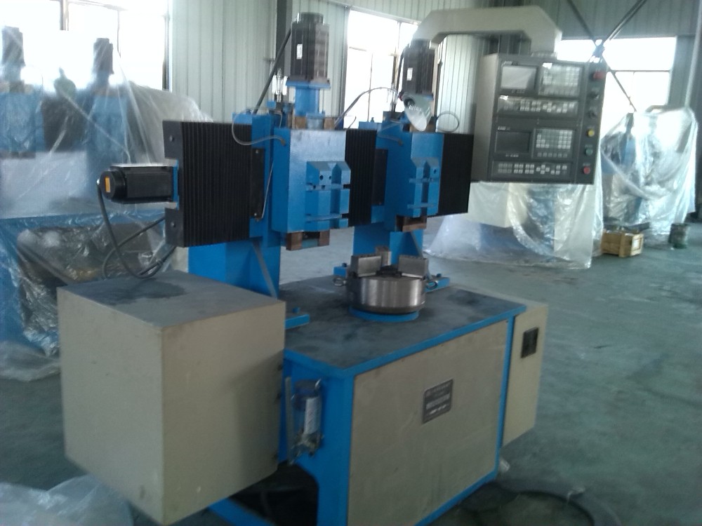 lathe machine.jpg