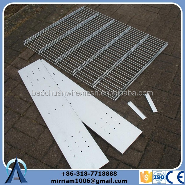 Assemble double rod wire gabion stone wall.jpg