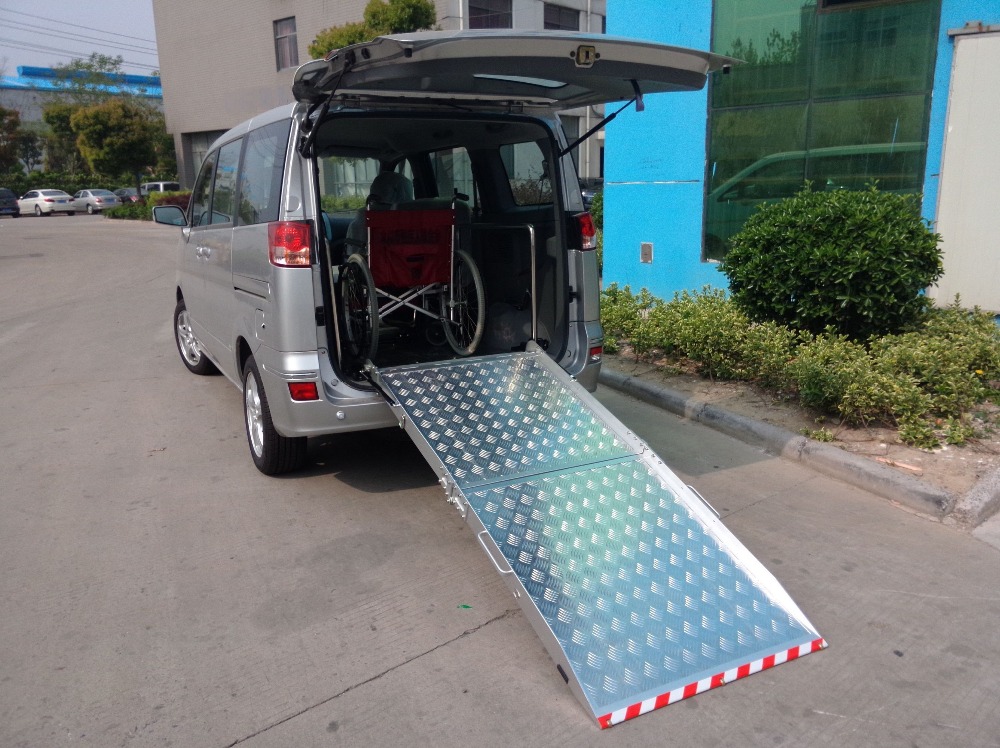 Xinderbmwr- 3マニュアル用のスロープ車椅子用のスロープ折りたたみceとヴァンズ用とミニバスcetificate仕入れ・メーカー・工場