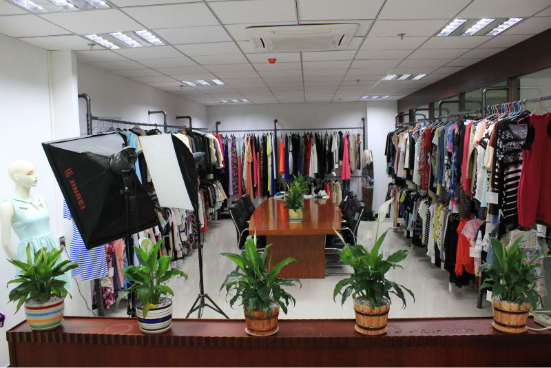 ファッションデザイン2014年熱い販売の女性の着物シルクチェーンプリント問屋・仕入れ・卸・卸売り