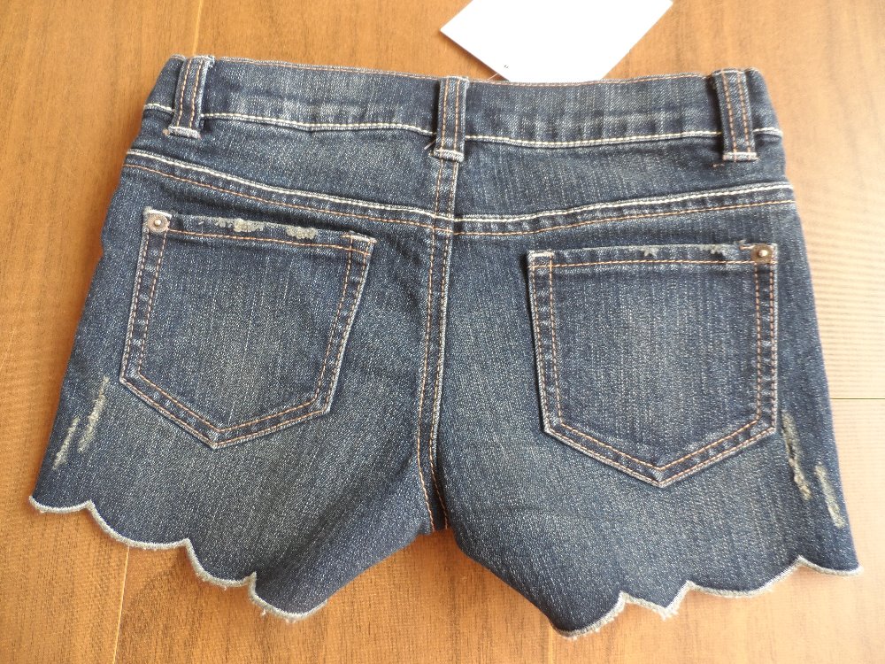 トップファッションのホタテ貝の裾lacerデニムショート、 emboridery研削のデニムのジーンズのショートパンツ子供のための/の子供の女の子仕入れ・メーカー・工場