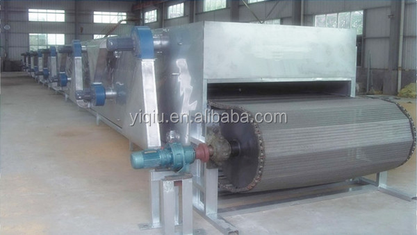 Desiccated coconut drying machine
