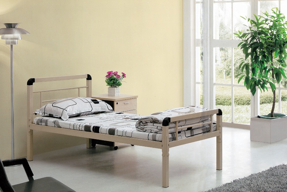 熱い販売の高い品質の現代のベッドルーム家具の金属のベッド仕入れ・メーカー・工場