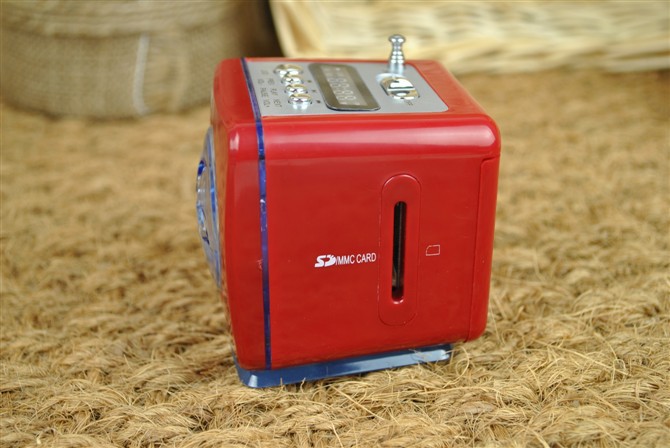 安いfmラジオusbsdカードリーダースピーカーポータブルなサウンドボックス仕入れ・メーカー・工場