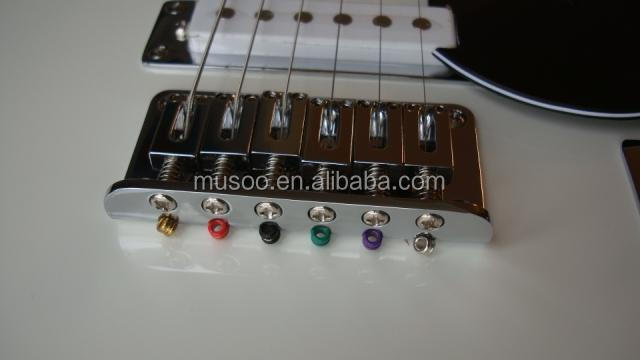 ティアドロップスタイルmusooブランドのエレキギター白い色で( mi900)仕入れ・メーカー・工場