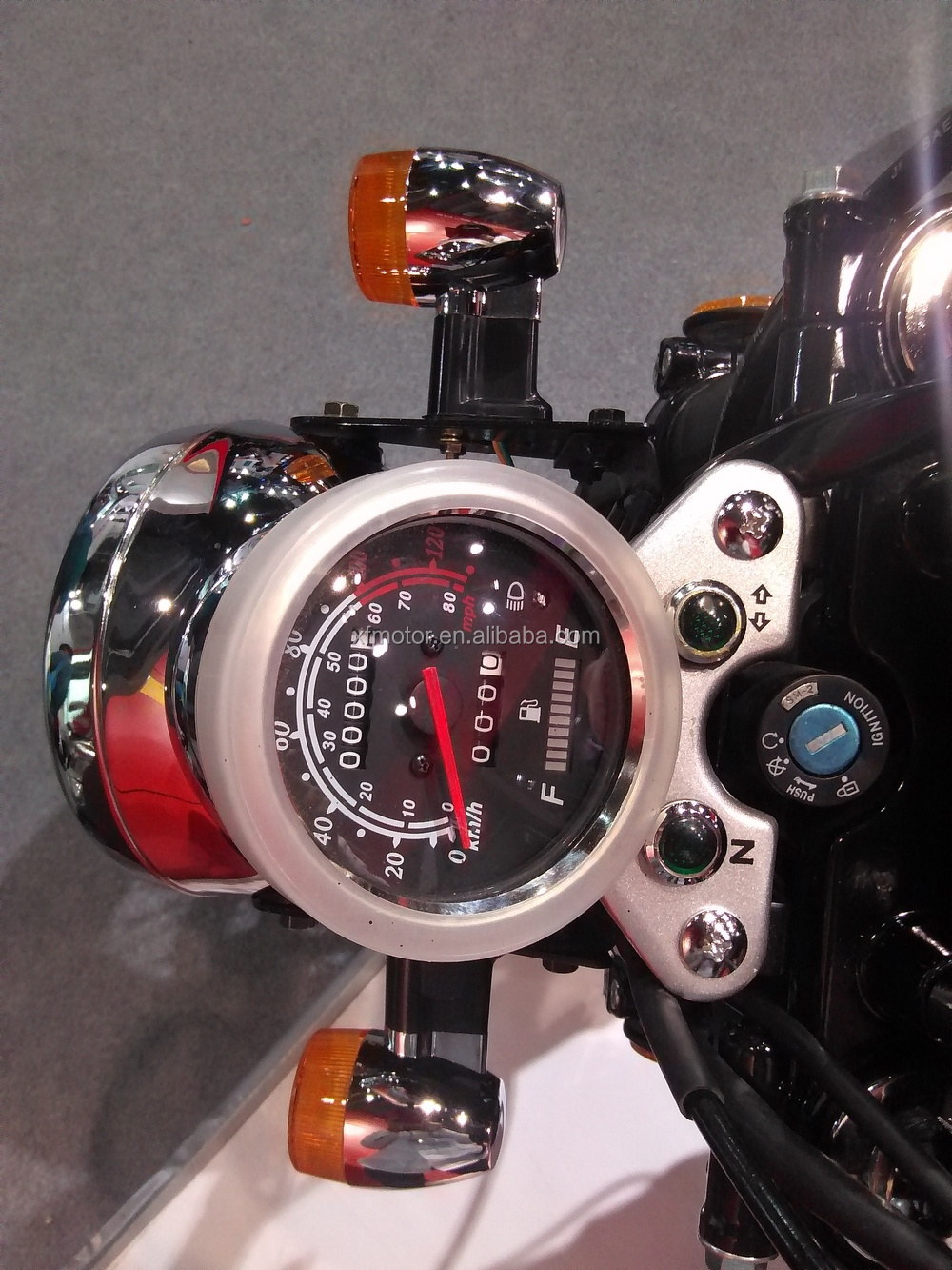 speedometer with fuel lights.jpg